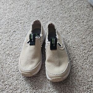 Holo Eco Women's Tan Slip-On Loafers